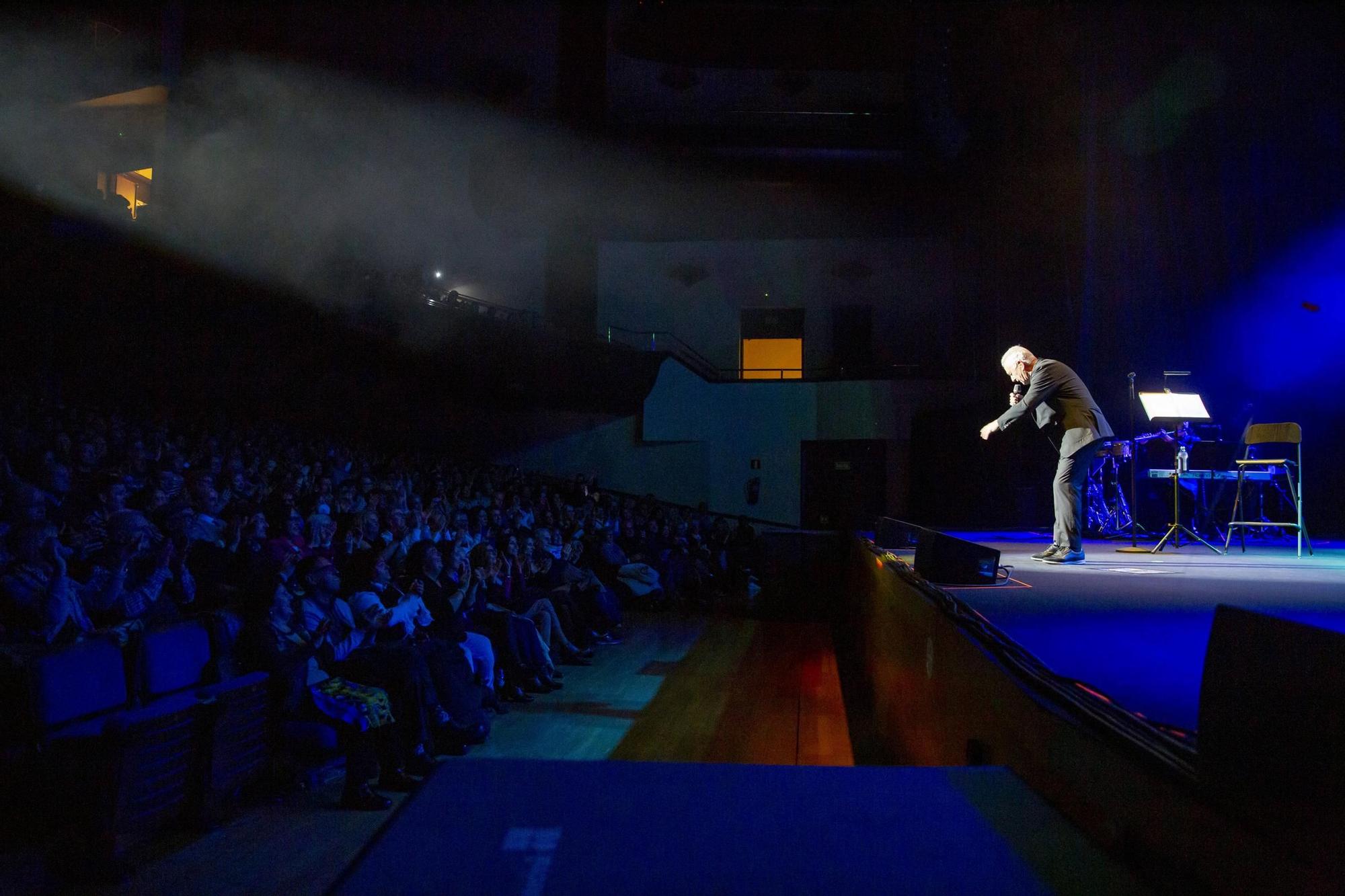 Concierto de Víctor Manuel en el auditorio de Oviedo