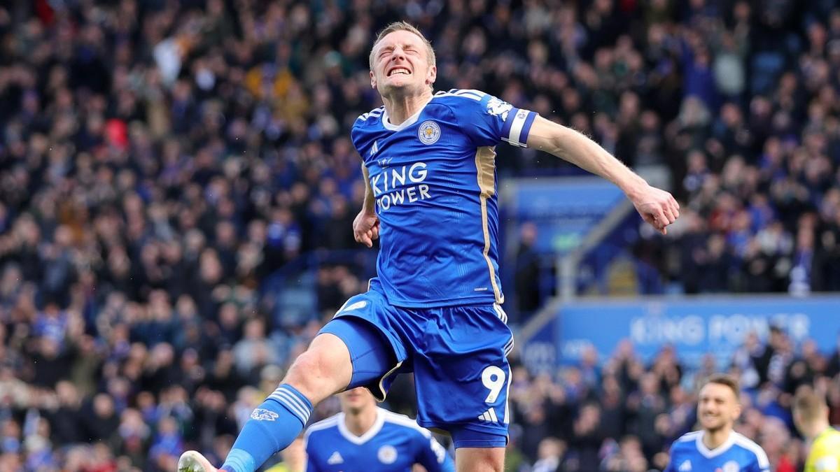 Jamie Vardy, aún delantero del Leicester City
