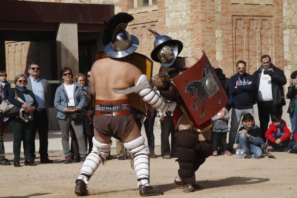 Los gladiadores romanos llegan al Rectorado de la mano de las Kalendas