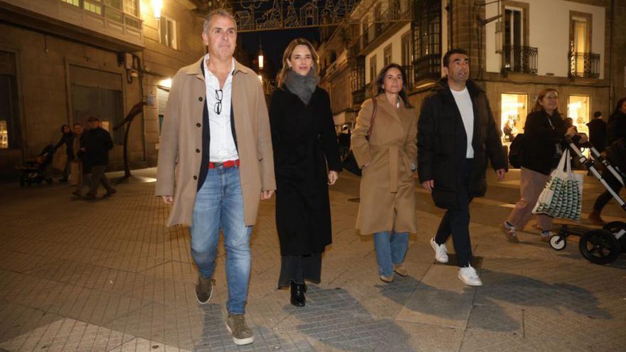 Domínguez, De Toledo, Pardo y López, en el paseo por Pontevedra
