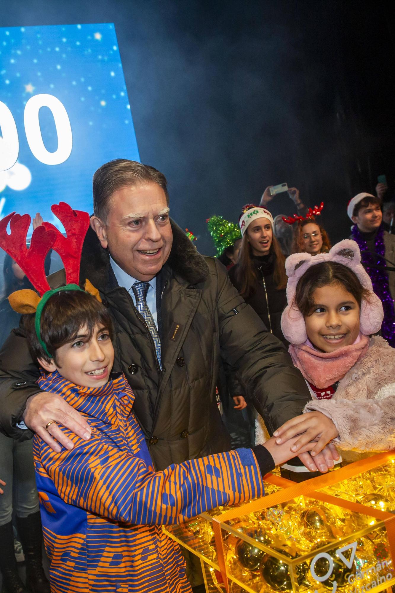 EN IMÁGENES: Así fue el encendido de la iluminación navideña en Oviedo