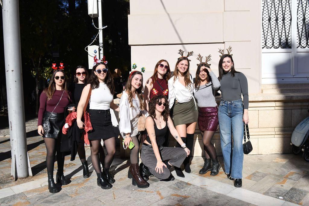 Murcia se echa a las calles durante el tardeo de Nochebuena
