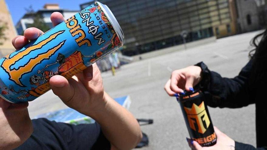 Les begudes energètiques són el nou alcohol dels adolescents: Una llauna equival a quatre cafès