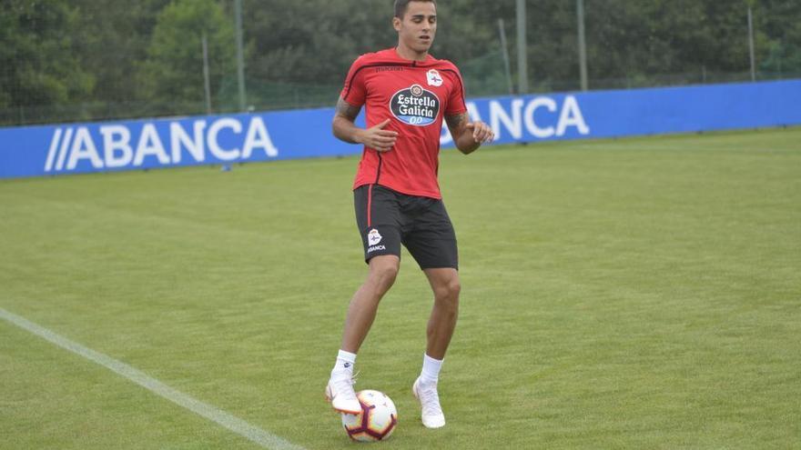 David Simón en la ciudad deportiva de Abegondo.