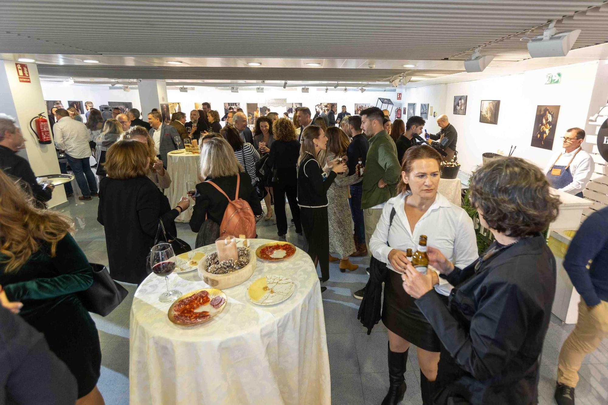 INFORMACIÓN se viste de Navidad con su tradicional comida de clientes y agencias