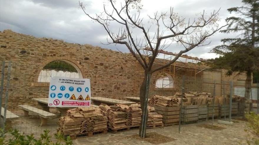 Comienzan los trabajos de restauración de la cubierta del merendero