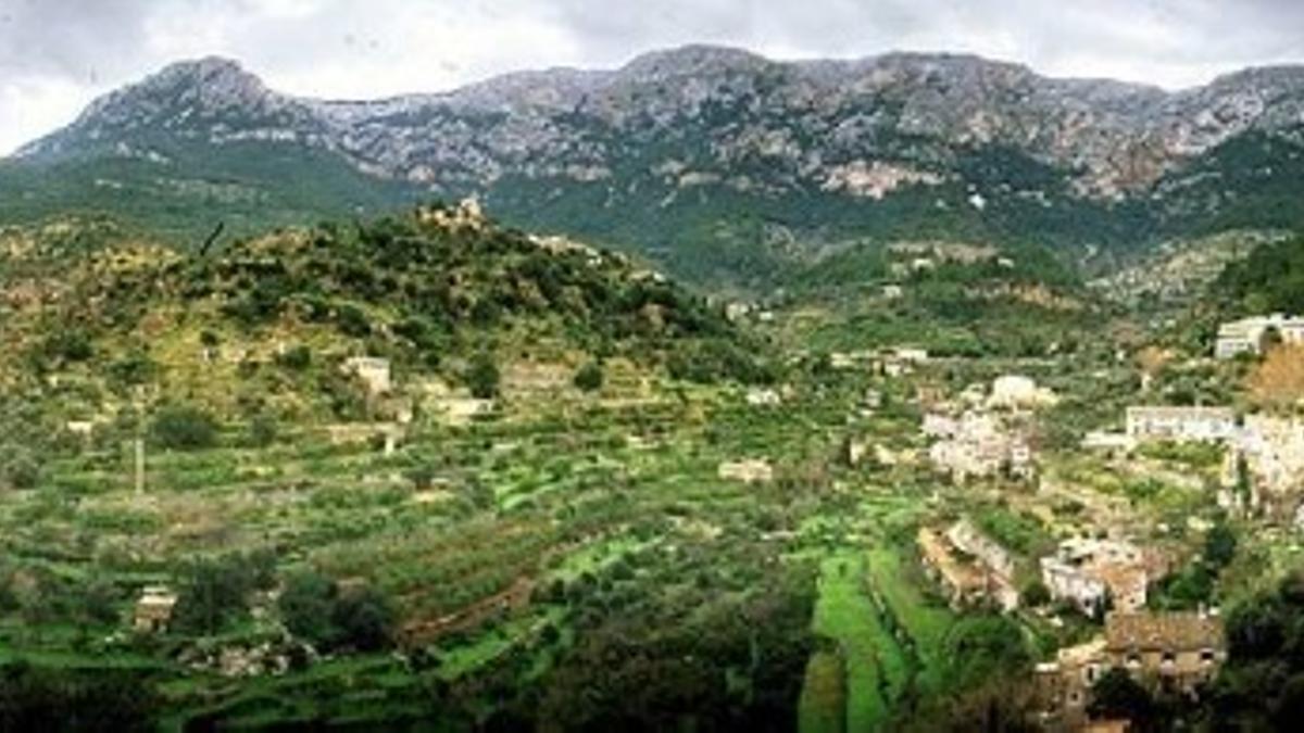 Una vista general de Deià