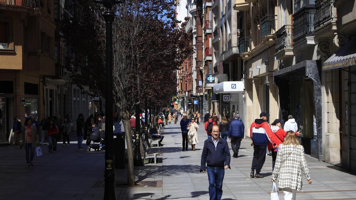 La calle Corrida de Gijón