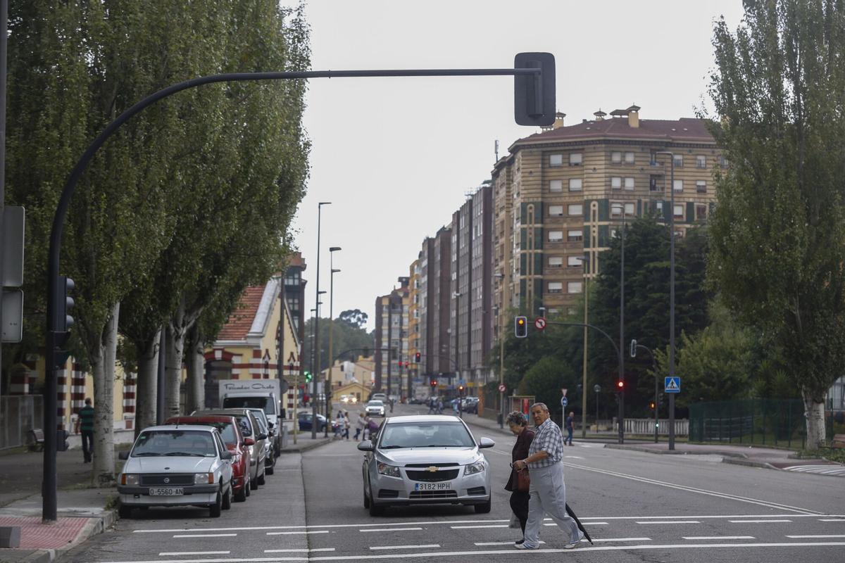 SEMAFORO DE LA CALLE GUTIERREZ HERRERO