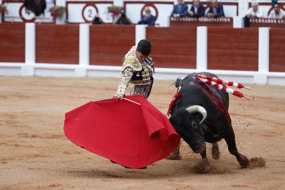 Segunda corrida de toros en El Bibio