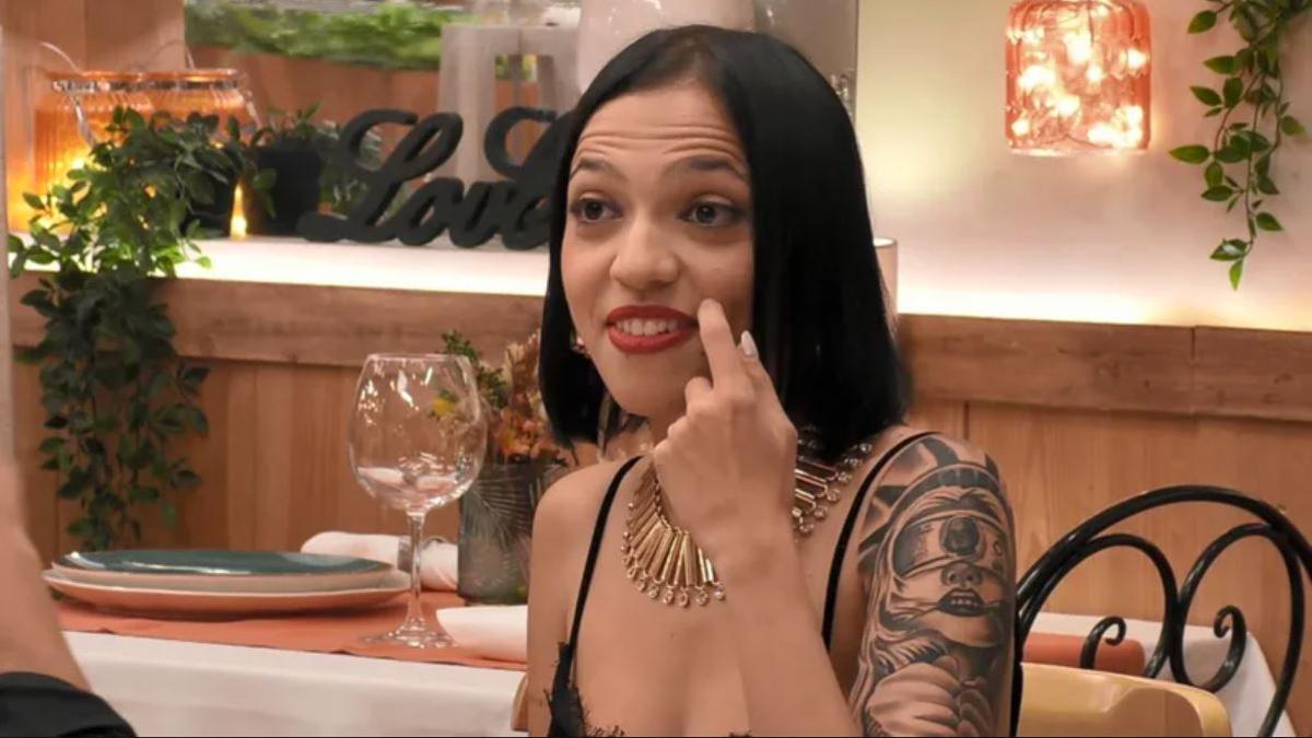Carolina, en uno de los momentos de la velada en First Dates