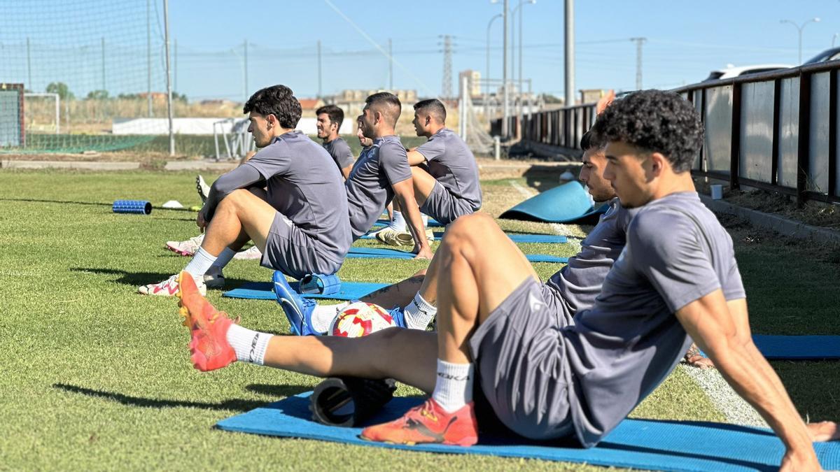 El equipo rojiblanco, en el entrenamiento de ayer