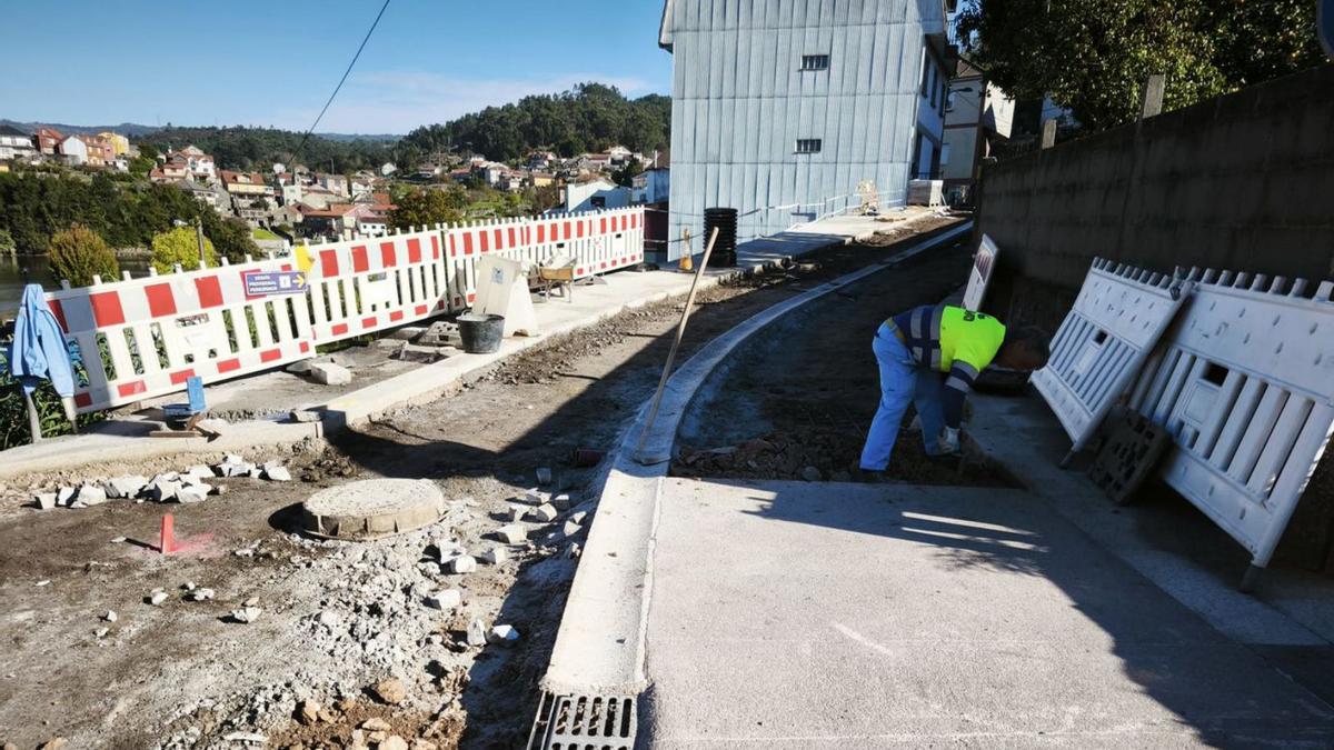 Estado de las obras del reforma del Camino de Santiago a su paso por Arcade.