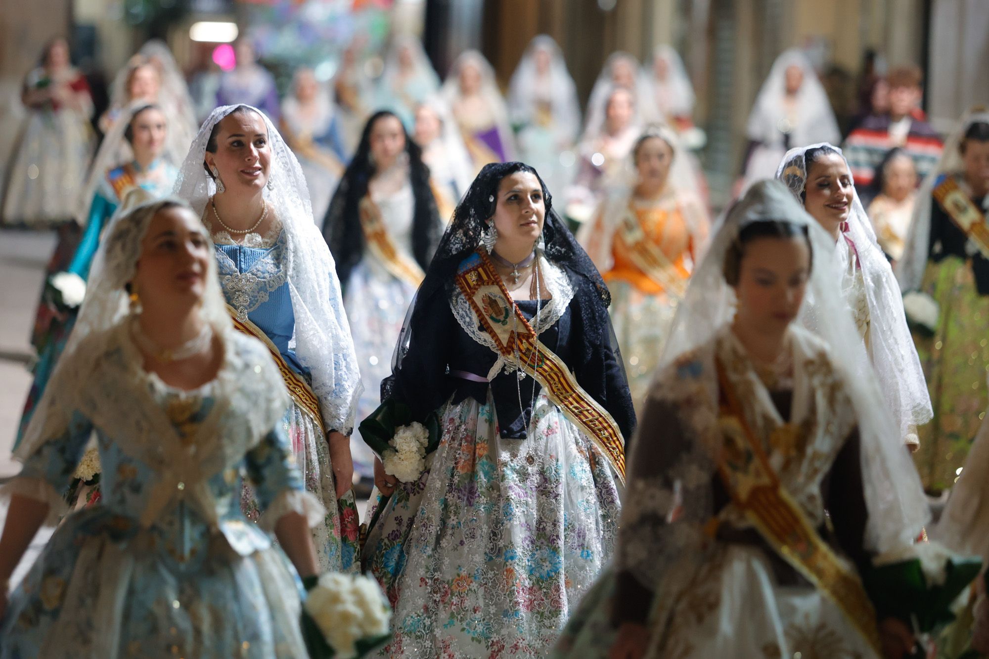 Todas las fotos de la Ofrenda del 17 de marzo por la calle San Vicente de 20:00 a 21:00 horas