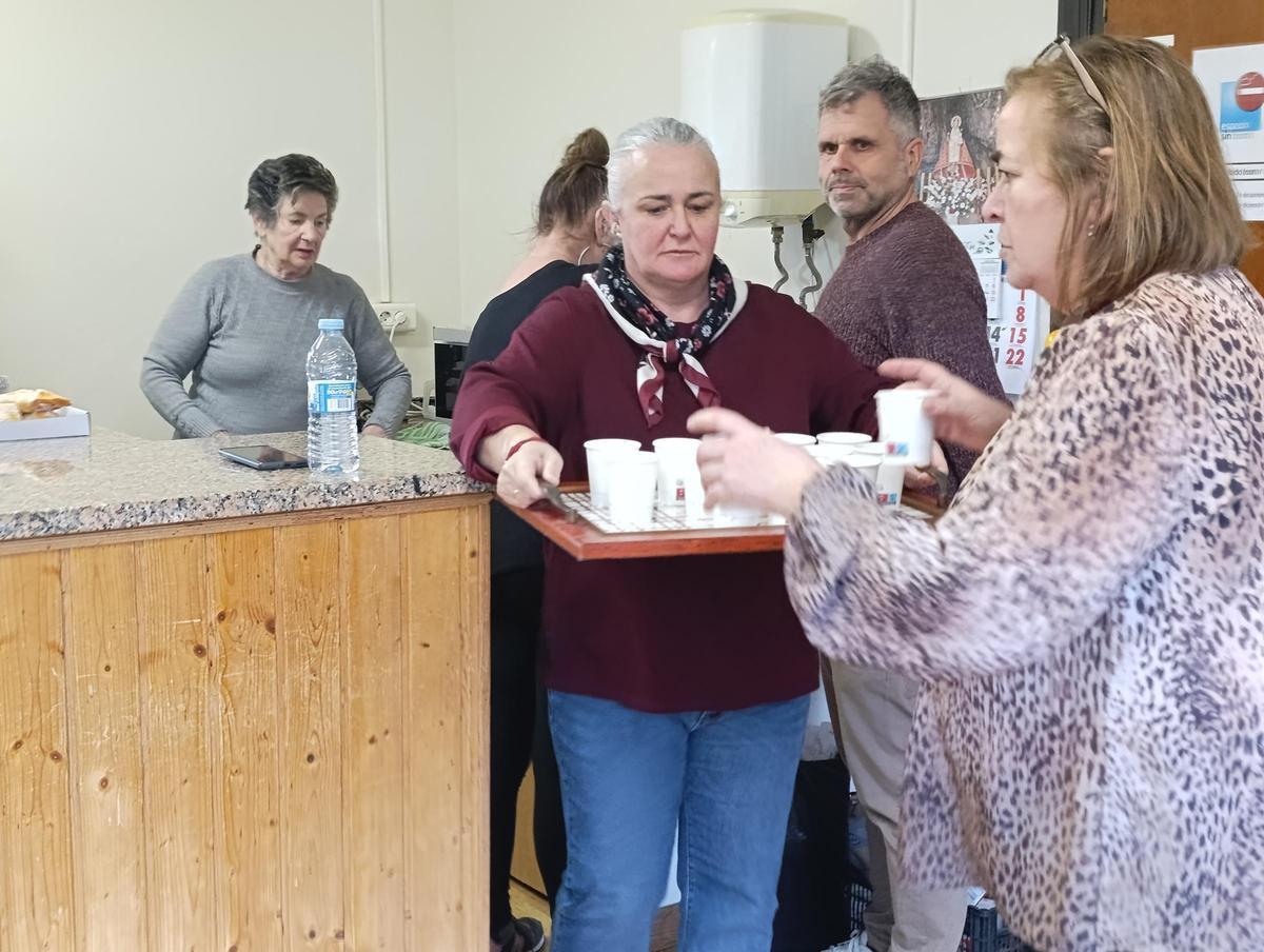Villabona "se merienda" el "Antroxu" en Llanera
