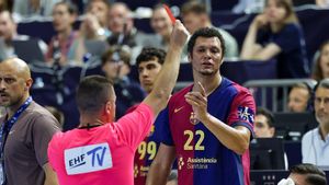 El Barça recibió tres tarjetas rojas en las semis de la Final Four de la EHF Champions League