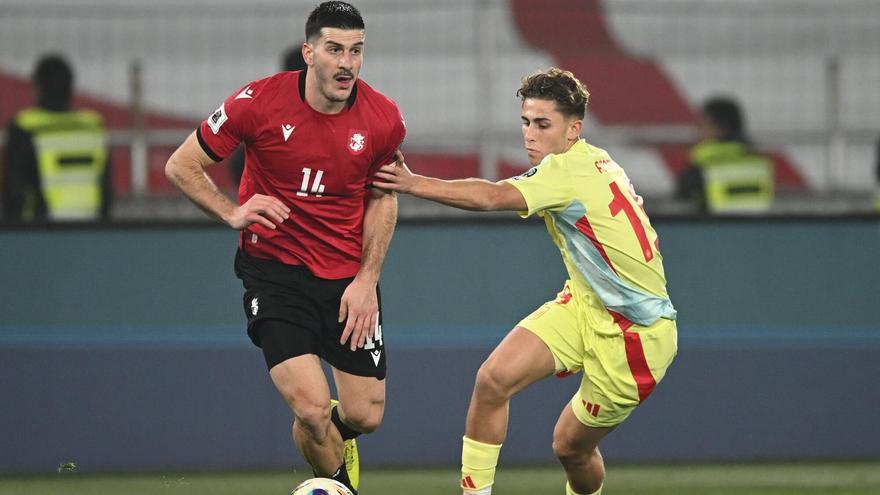 Fermín, en el partido entre Georgia y España correspondiente a la fase de clasificación para el Mundial