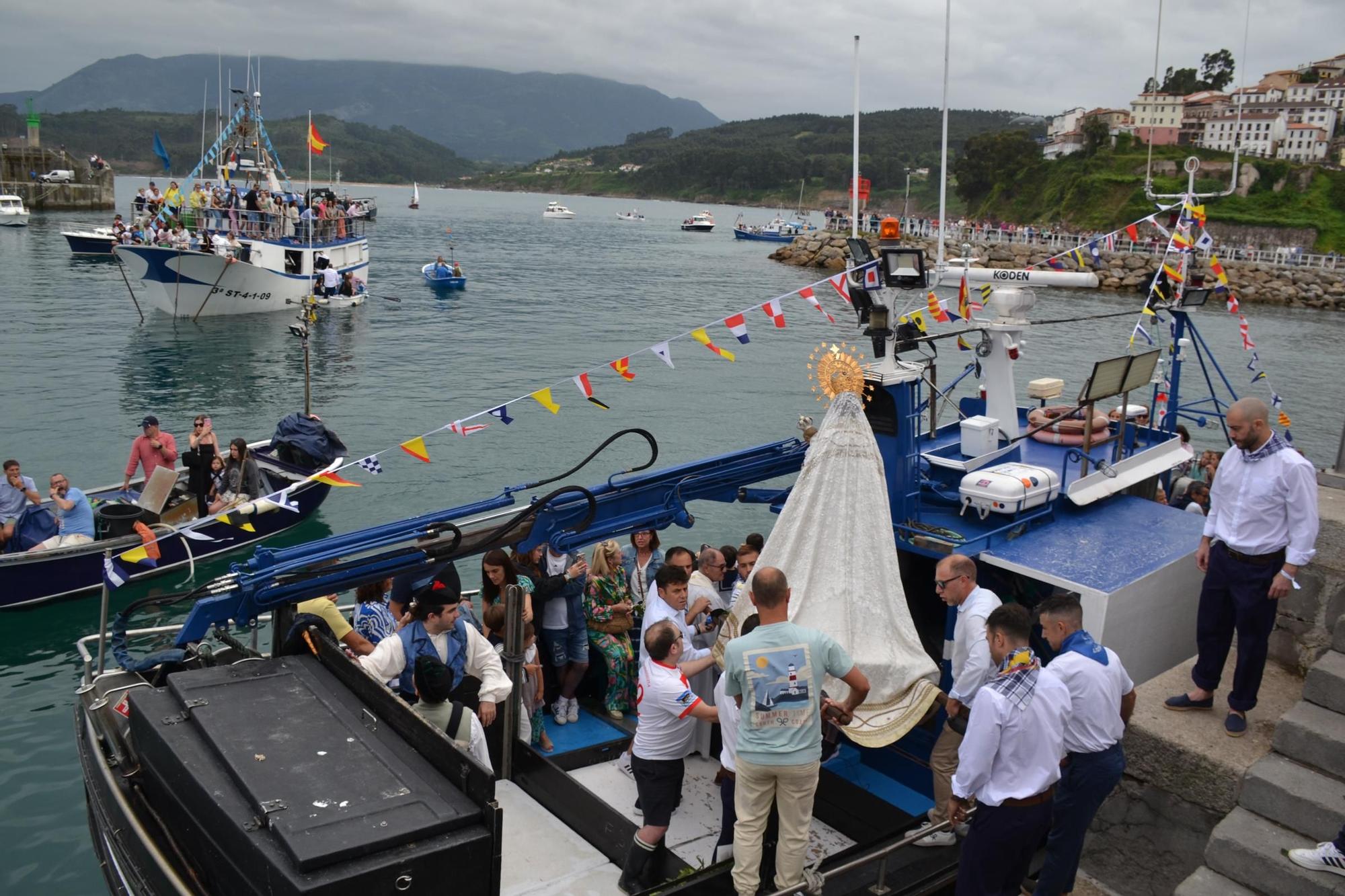 Lastres celebró la Virgen del Carmen