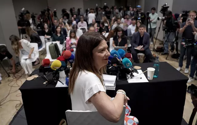 La comparecencia de la socialista Leire Díez, en imágenes