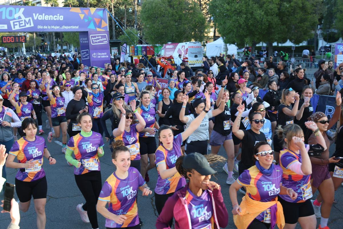 Búscate y descarga tu foto en la 10K Fem