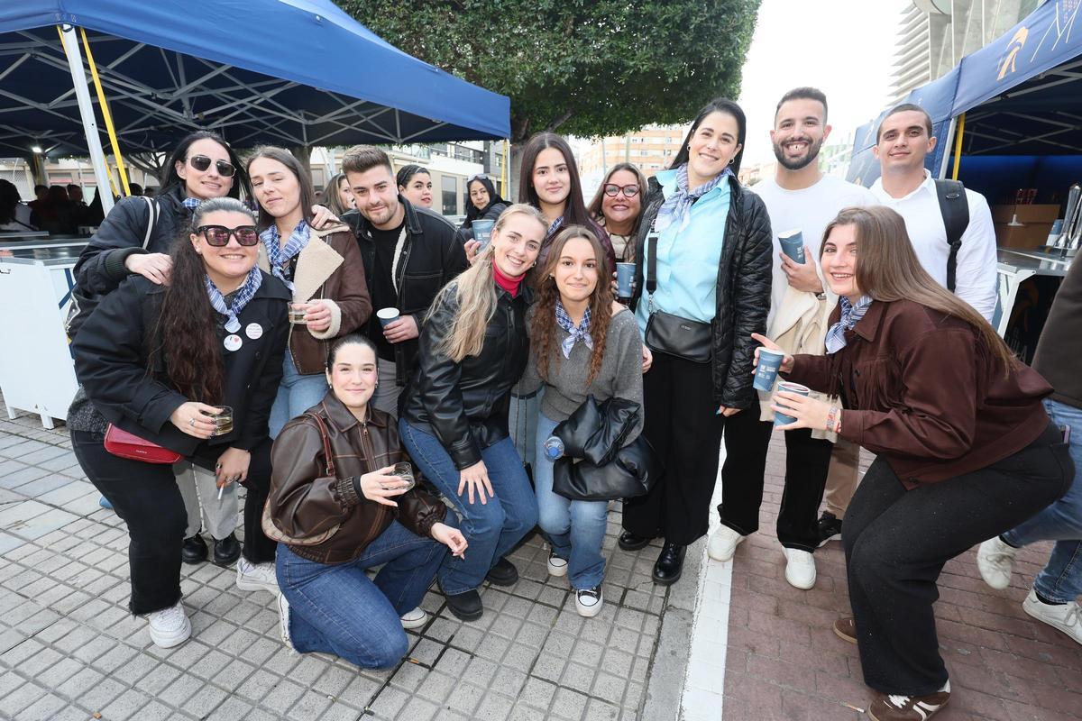 El mejor lugar para conseguir reunir a un gran grupo de amigos es el Mesón de la Tapa