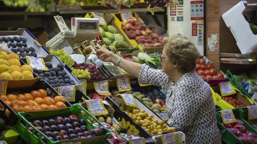 Los extremeños pueden ahorrar hasta un 25% en la cesta de la compra según el supermercado