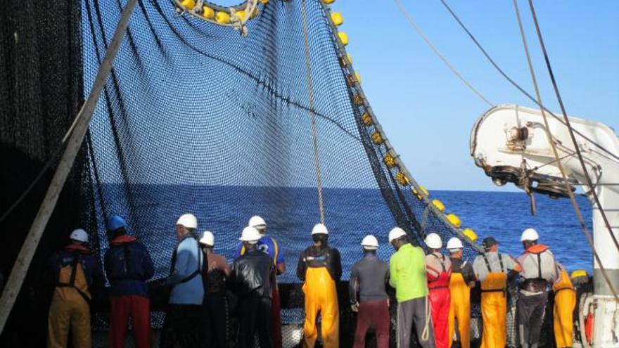 Europêche urge medidas para luchar contra los ataques de piratas en el golfo de Guinea