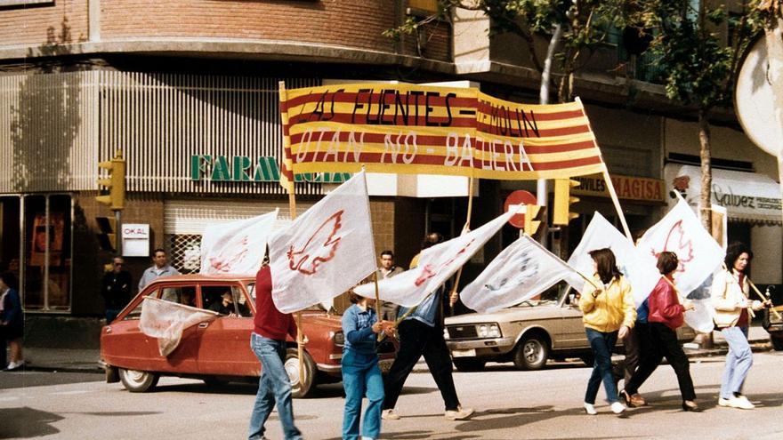 Manifestación en contra de la permanencia de España en la OTAN en 1986