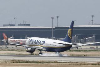 Tres aviones de Ryanair aterrizan de emergencia en Valencia por falta de combustible