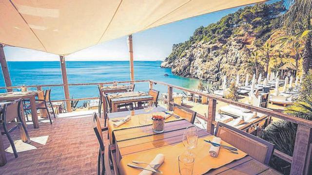 Una ubicación realmente espectacular. | | AMANTE IBIZA