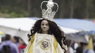 La romería de Chamorro revela el estado de la Virgen del Nordés, salvada in extremis de ser otro eccehomo