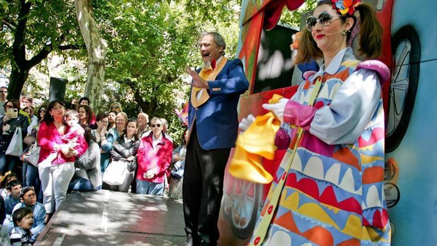 Marionetas con Peneque y Gorgorito en Cánovas