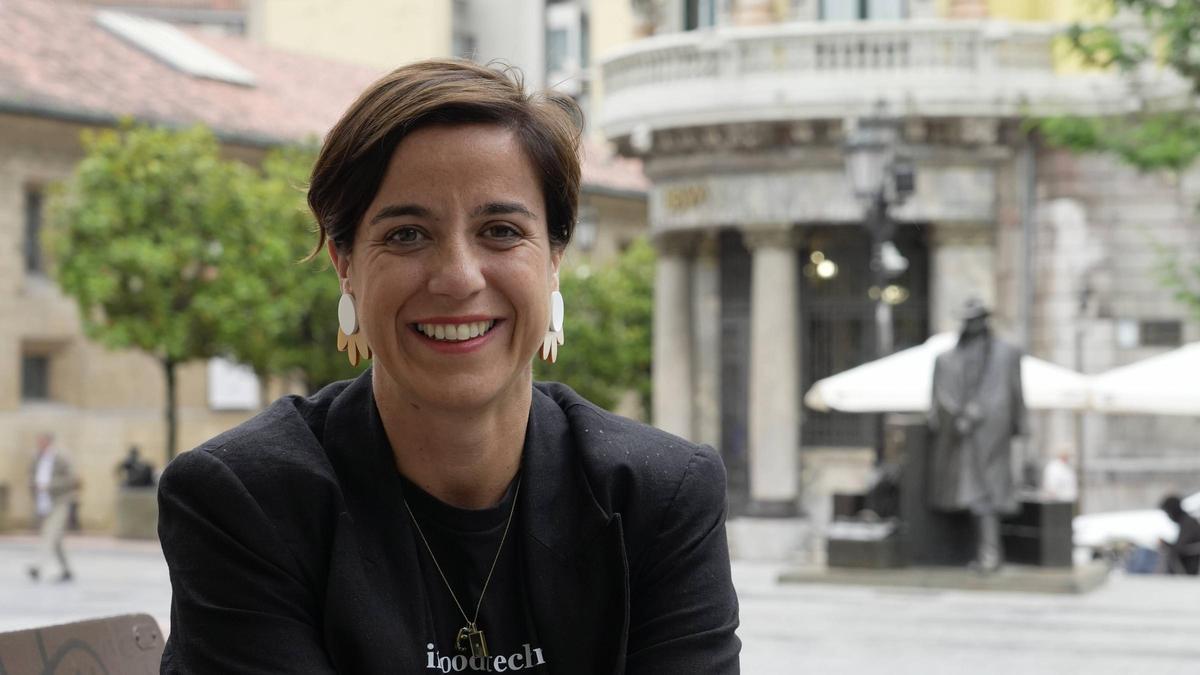 Entrevista con Elisa Carbonell, consejera delegada del Instituto de Comercio Exterior (Icex). En el Hotel Principado, Oviedo. Se necesita hacer video, aunque sea de un par de preguntas.