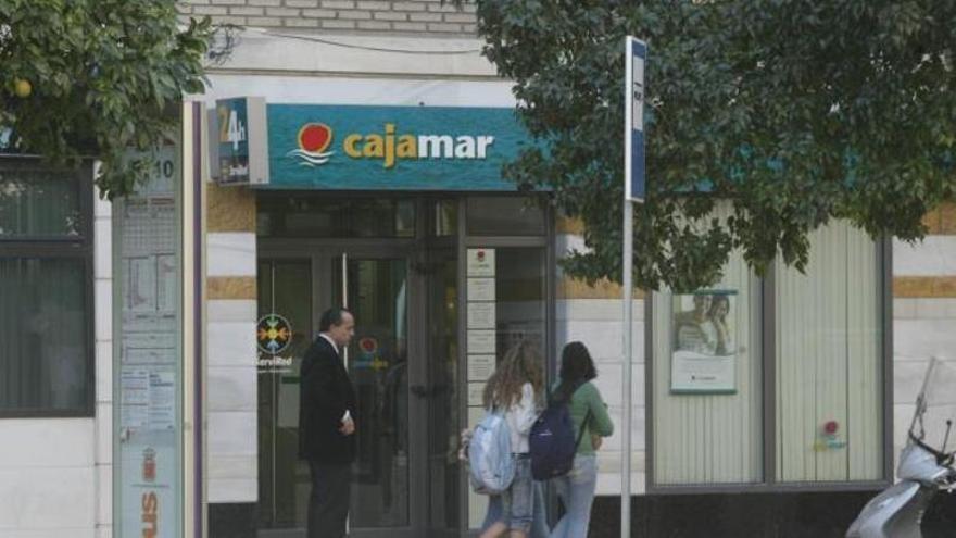 Sucursal de Cajamar de la calle Princesa de Murcia, donde los Grapo robaron en marzo de 2007