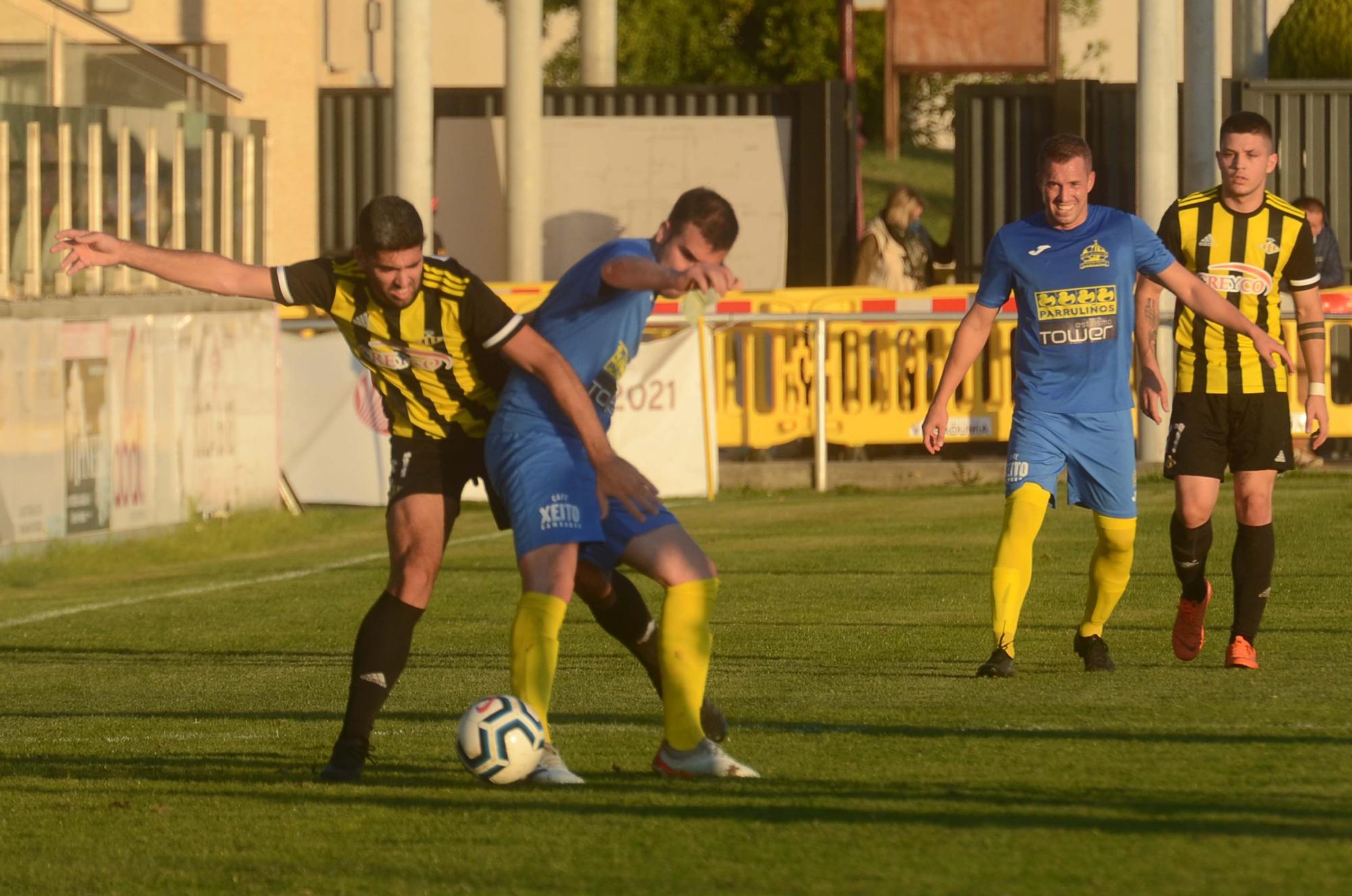 El Cambados se lleva un derbi de infarto en A Senra