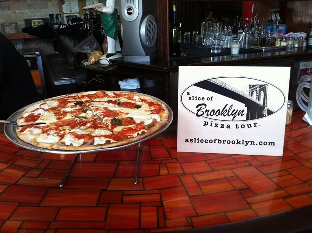 A Slice of Brooklyn Pizza Tour