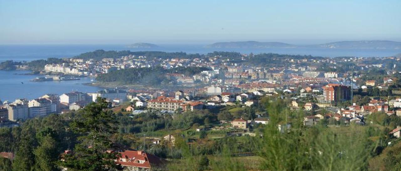 Una vista de Sanxenxo y Portonovo. |   // GUSTAVO SANTOS
