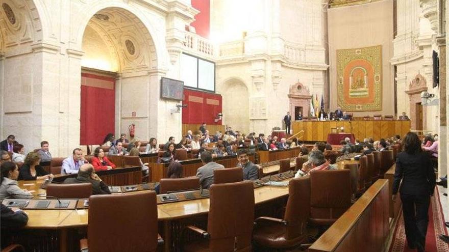 La voz de la calle se ahoga en el Parlamento