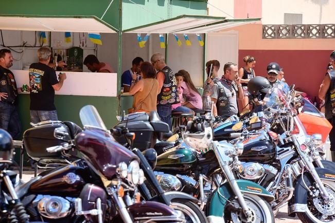 Los clubes de motero de Harley realizan un ...