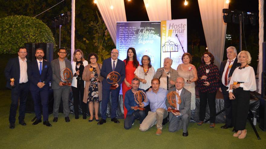 La gran familia de Hostemur celebró su encuentro anual y entrega de premios.