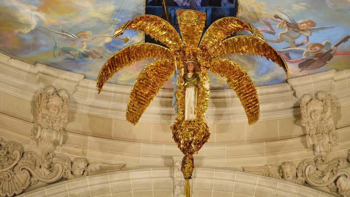 El turismo galo valora la cultura y tradición ilicitana en torno a la Virgen de la Asunción y el Misteri d'Elx