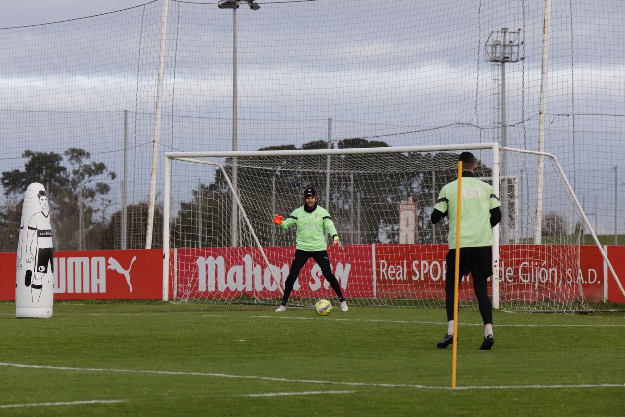 EN IMÁGENES: Primer entrenamientos del Sporting tras el cierre del mercado de fichajes de invierno