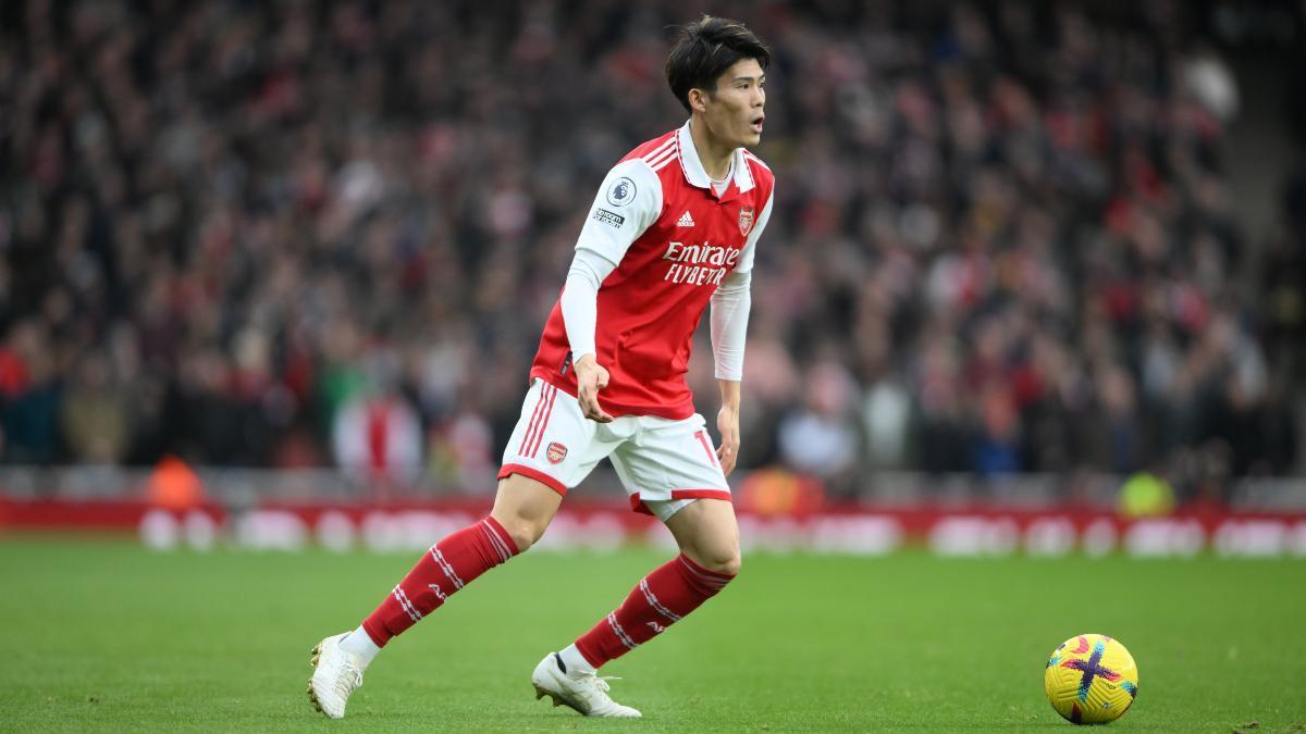 Tomiyasu, un jugador importante en la pizarra de Arteta 