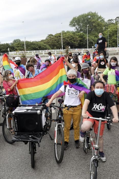 Bicicletada LGTB en Gijón