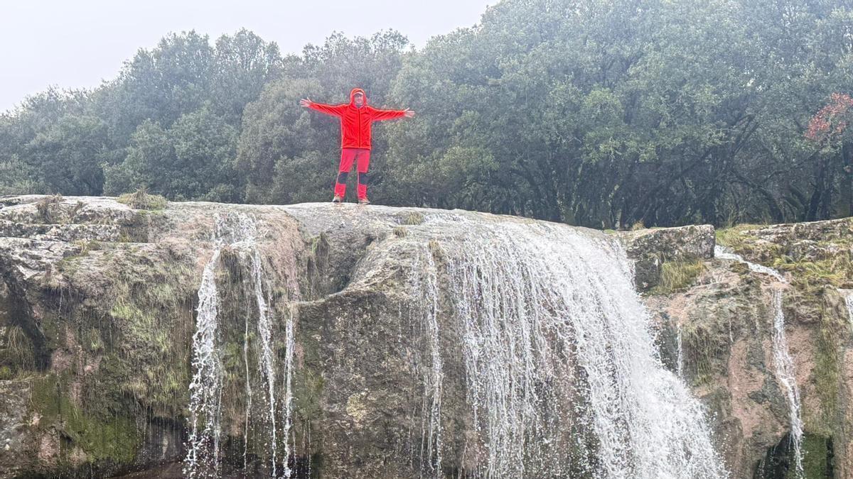 Cascada de agua en la Subbética cordobesa