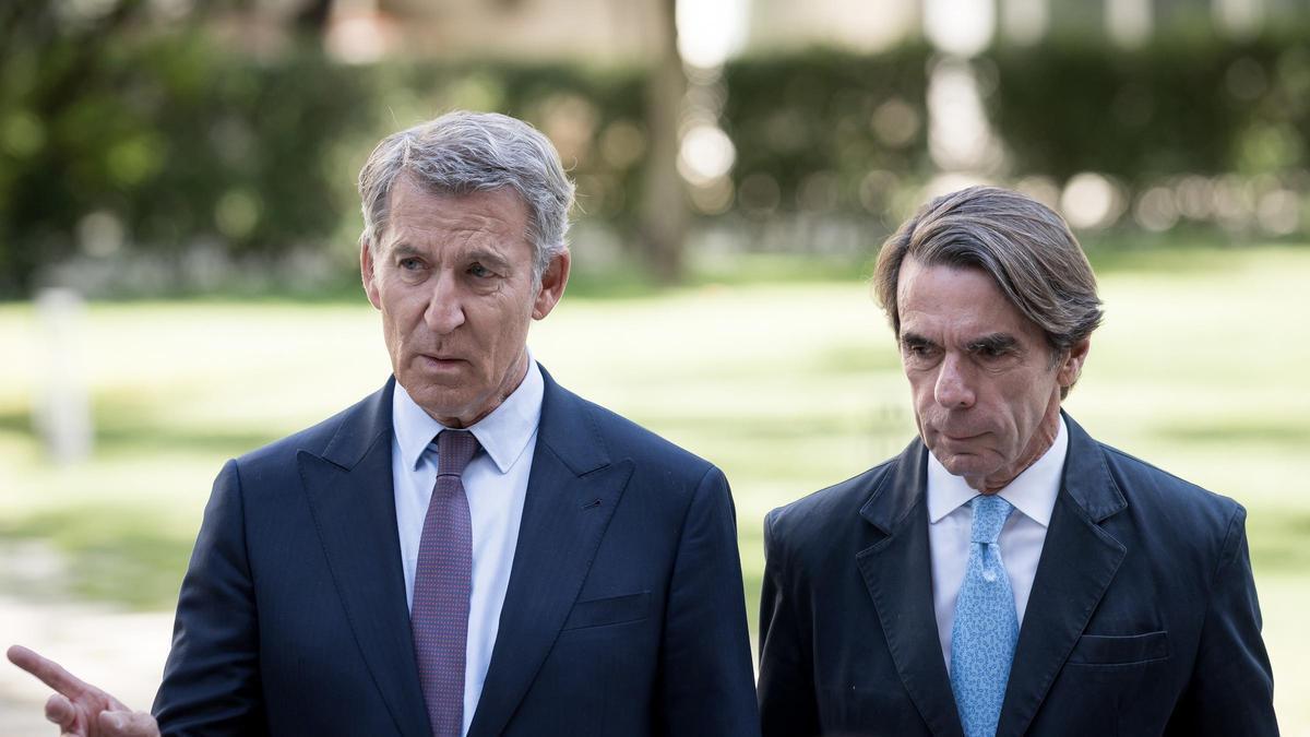El PP pone distancia con Vox con la ayuda de Aznar ante el auge de los de Abascal en las encuestas