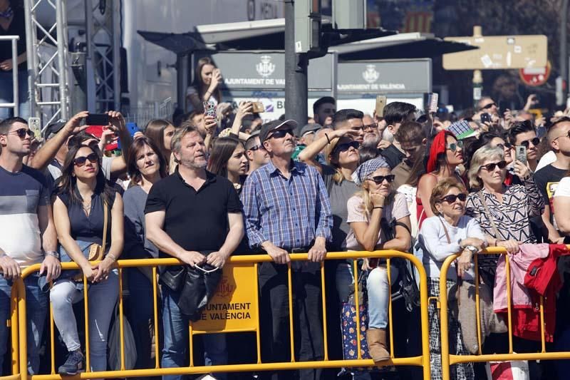 Búscate en la mascletà del 14 de marzo