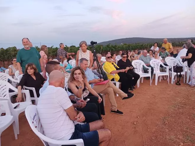 Santa Maria rinde homenaje al escritor Biel Mesquida tras la concesión del Premi d'Honor de les Lletres Catalanes