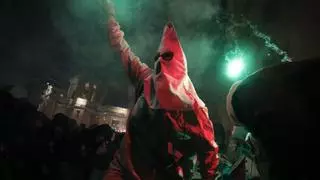 Castelló se sumerge en una catarsis de fuego, música y diversión en la Nit Màgica