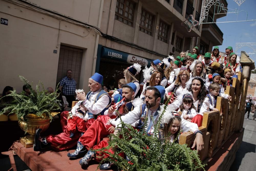 Desfile infantil de los Moros y Cristianos de Petrer